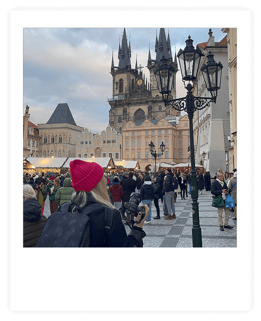 Polaroid SX-70 Format.png
